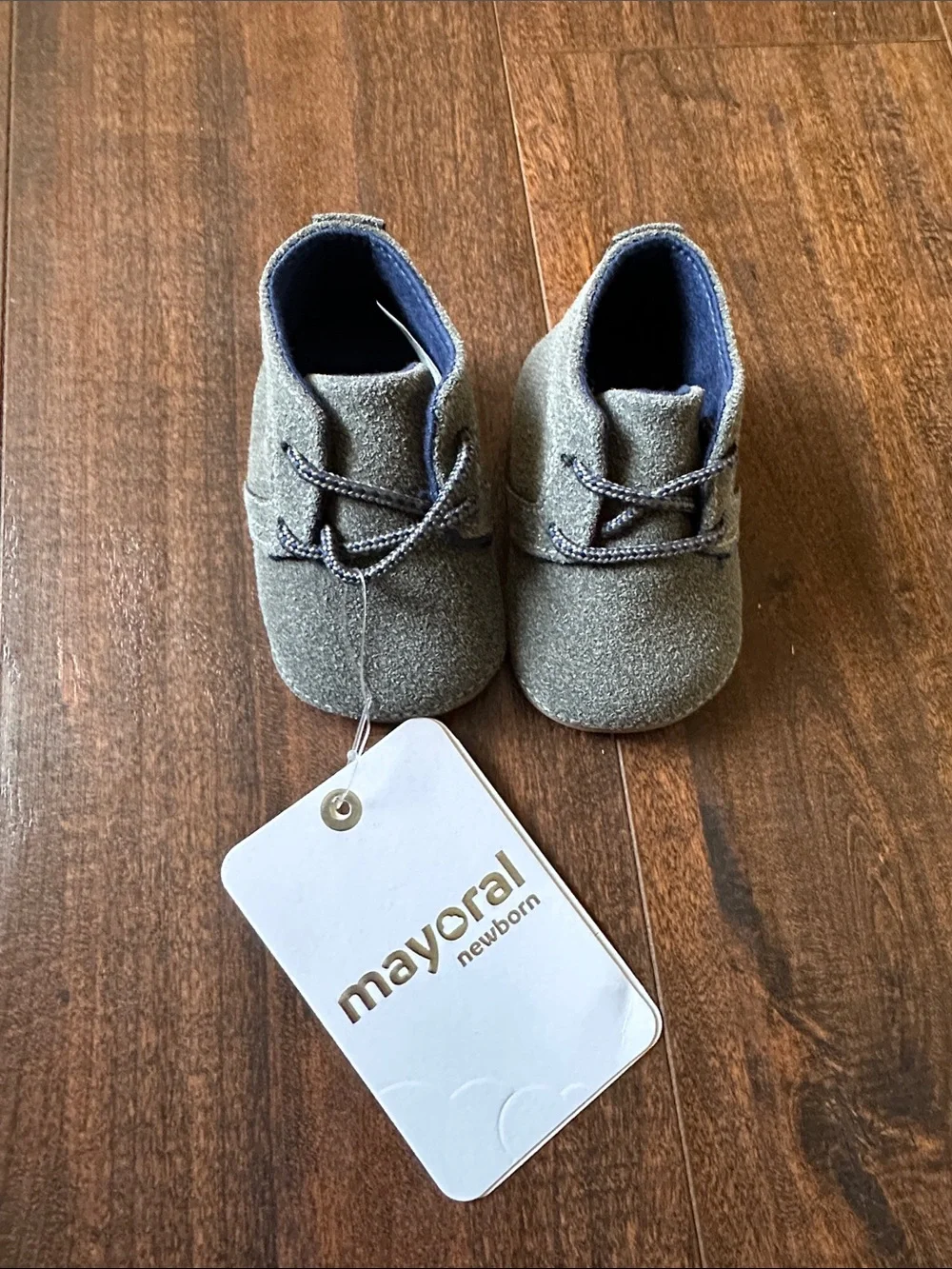 Mayoral soft gray